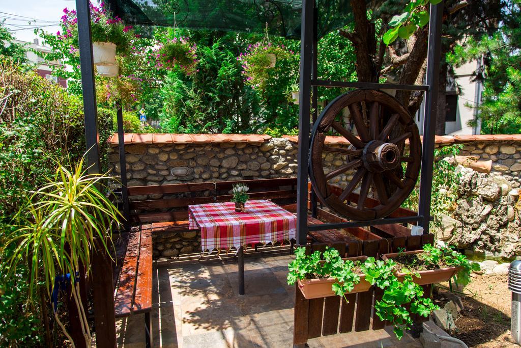 The Comfy Hostel Skopje Exterior photo