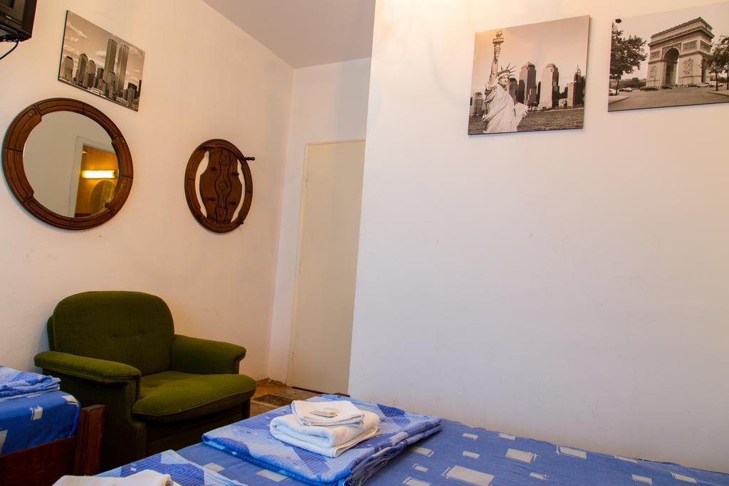 The Comfy Hostel Skopje Exterior photo